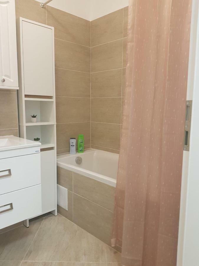 Apartament Monadin 3 Brasov Luaran gambar