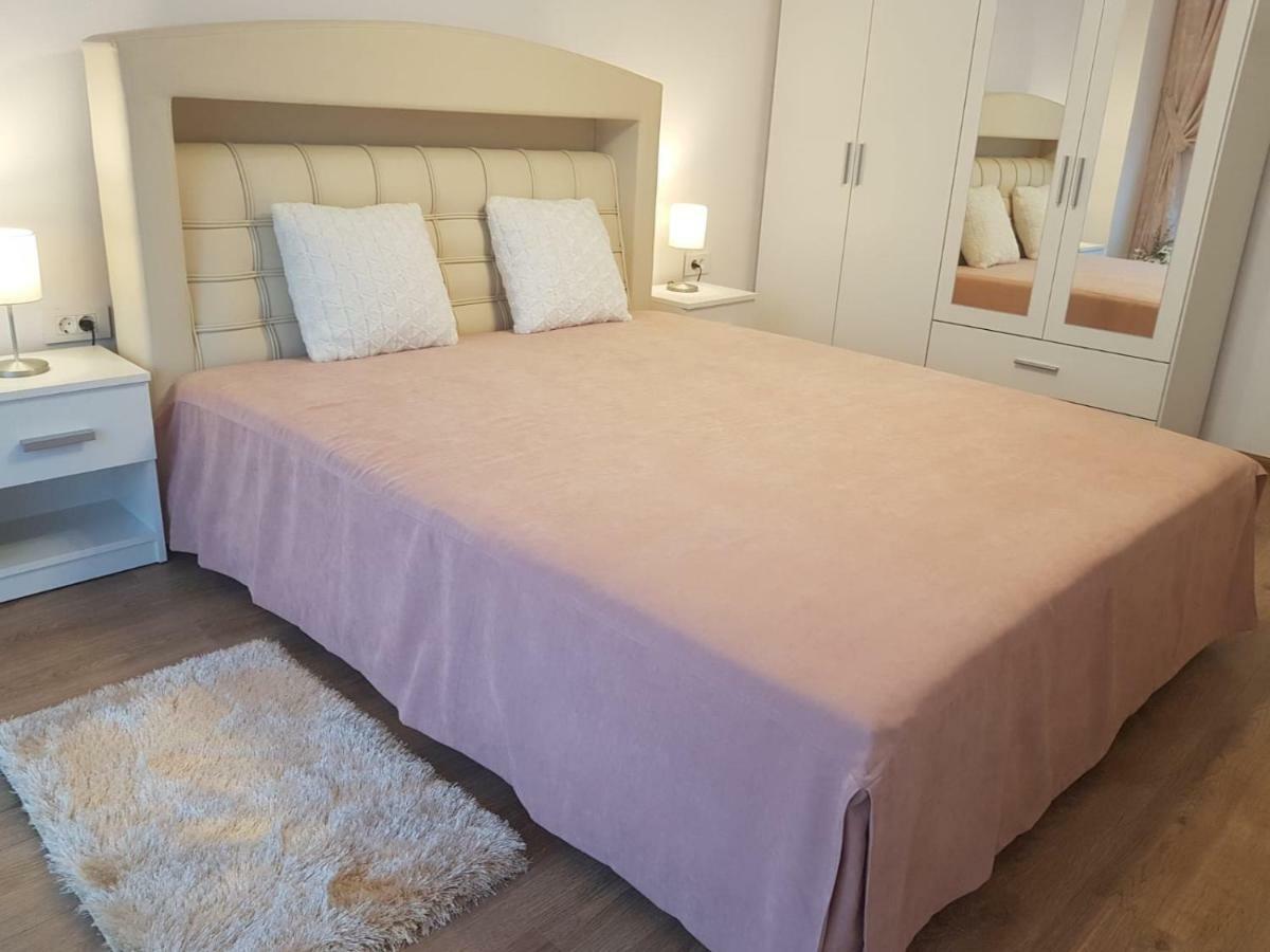 Apartament Monadin 3 Brasov Luaran gambar