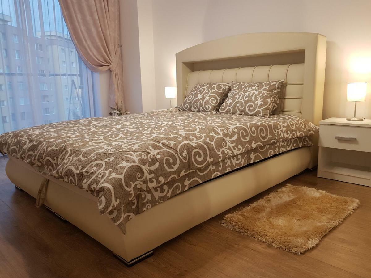 Apartament Monadin 3 Brasov Luaran gambar